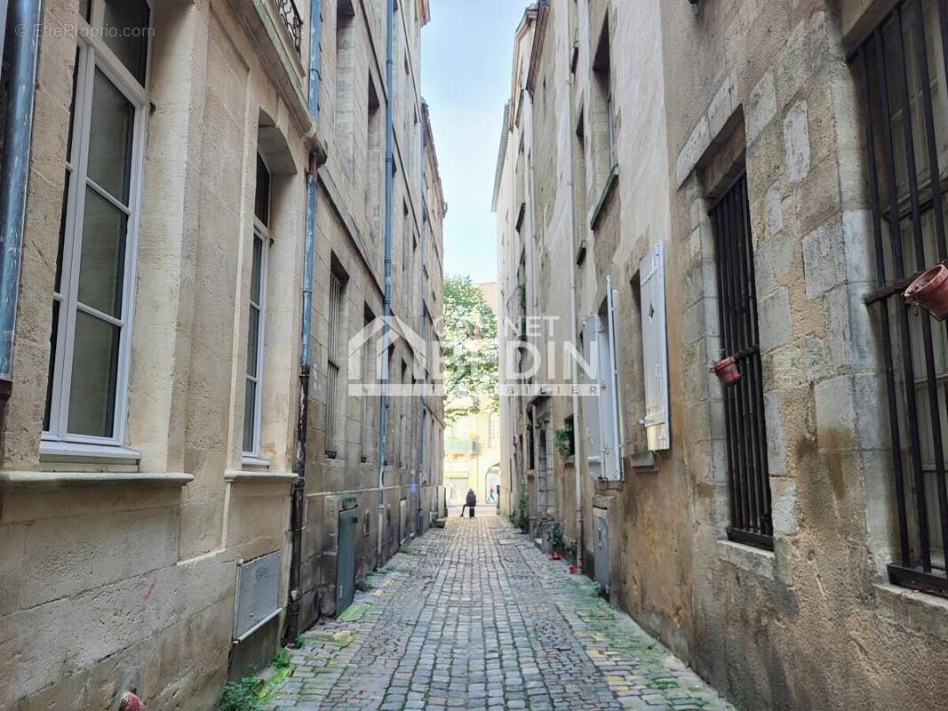 Appartement à BORDEAUX