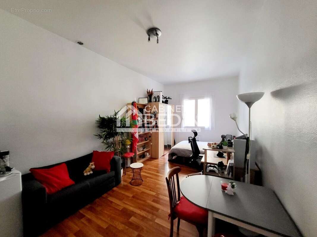 Appartement à BORDEAUX