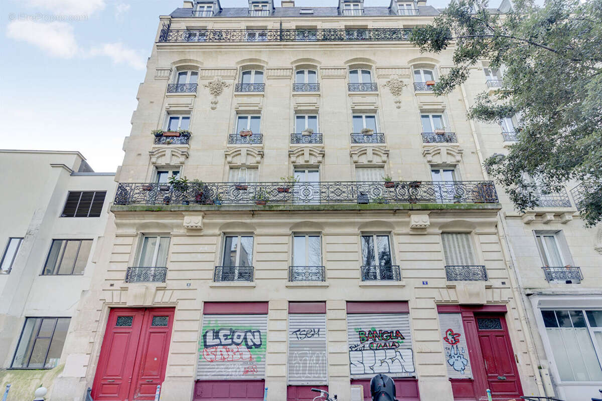 Appartement à PARIS-11E