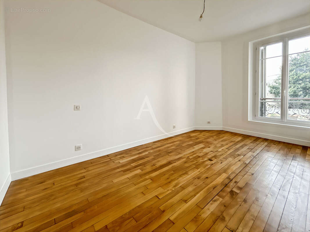 Appartement à IVRY-SUR-SEINE