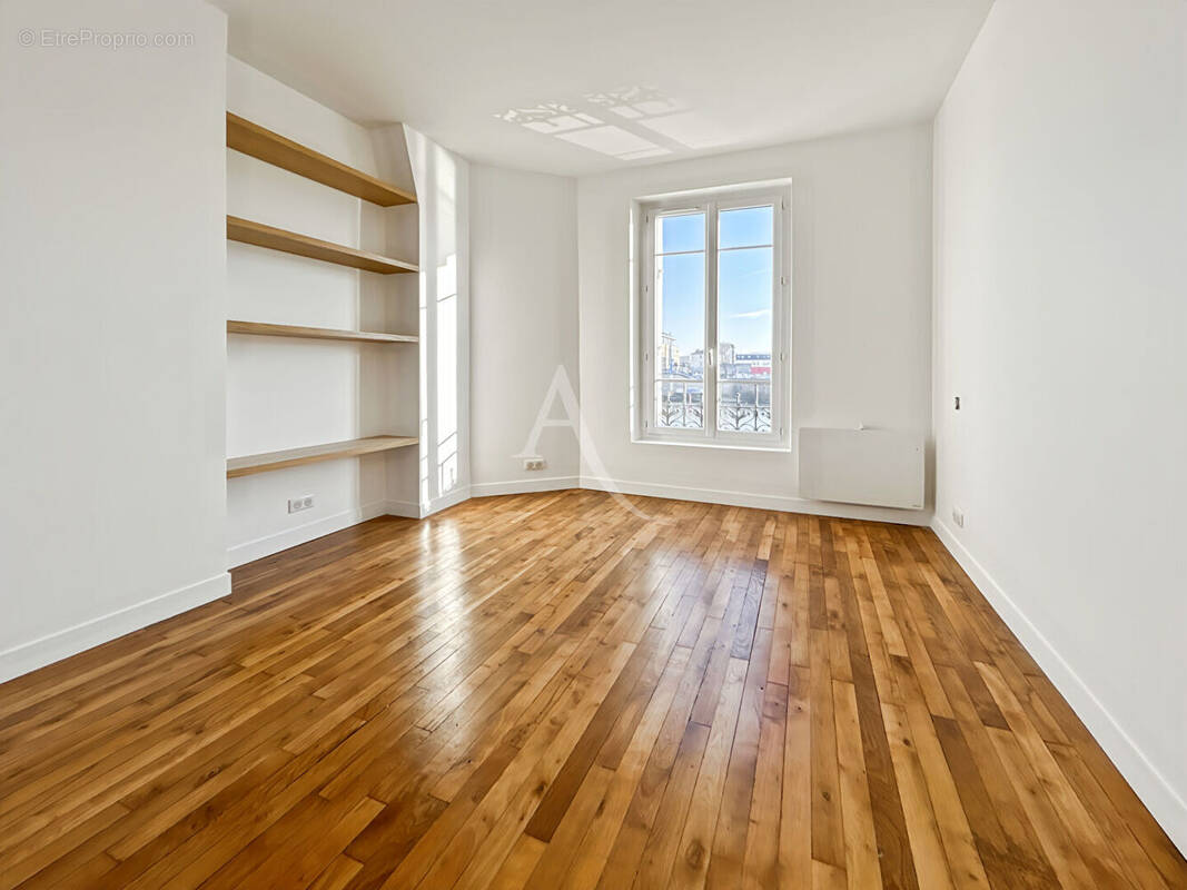 Appartement à IVRY-SUR-SEINE