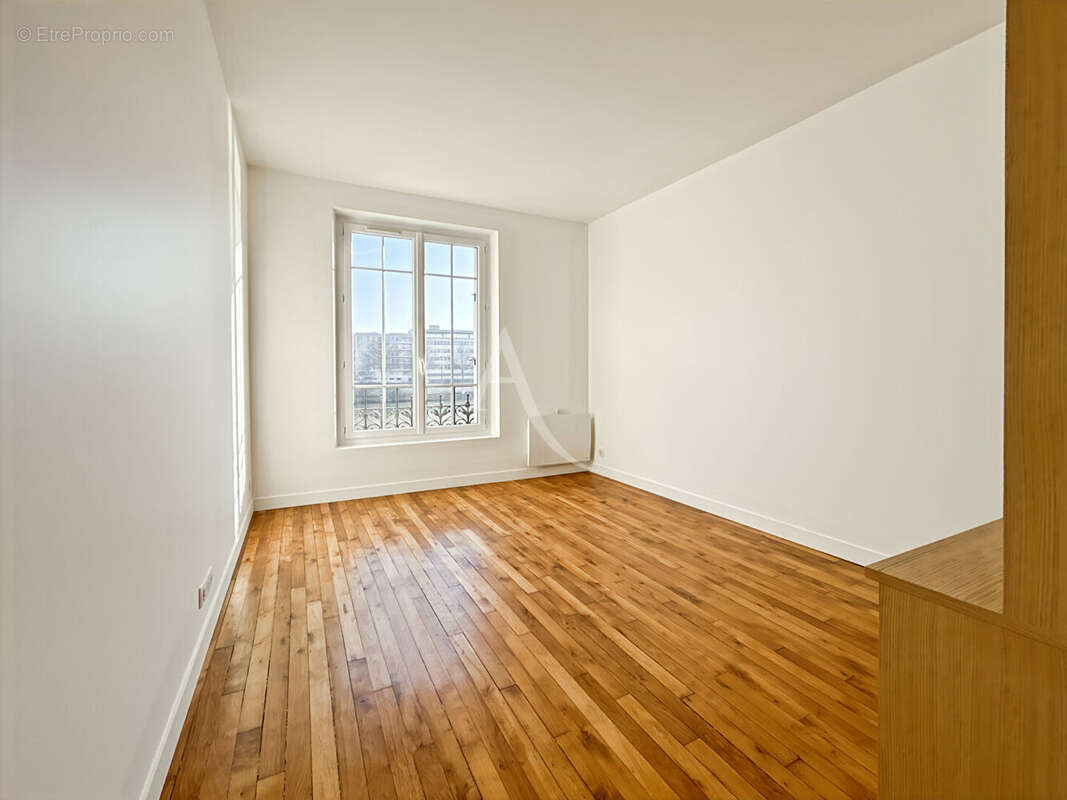 Appartement à IVRY-SUR-SEINE