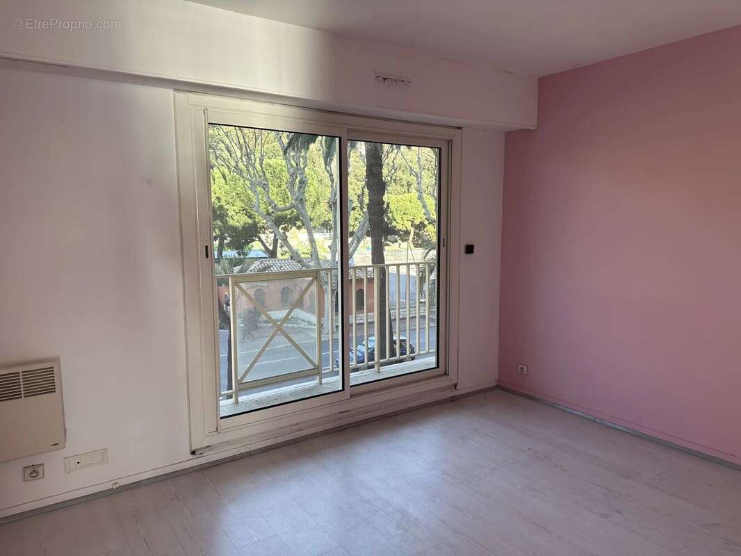 Appartement à MENTON