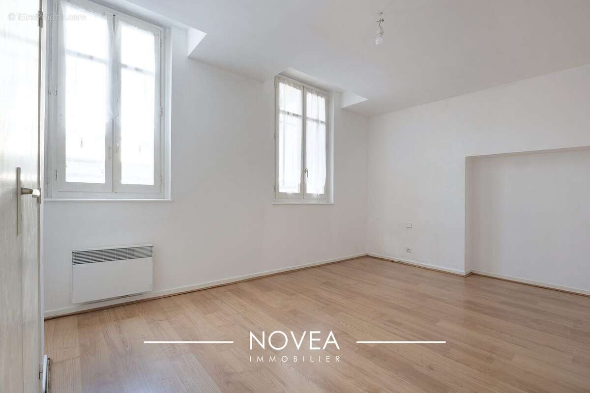 Appartement à LYON-6E