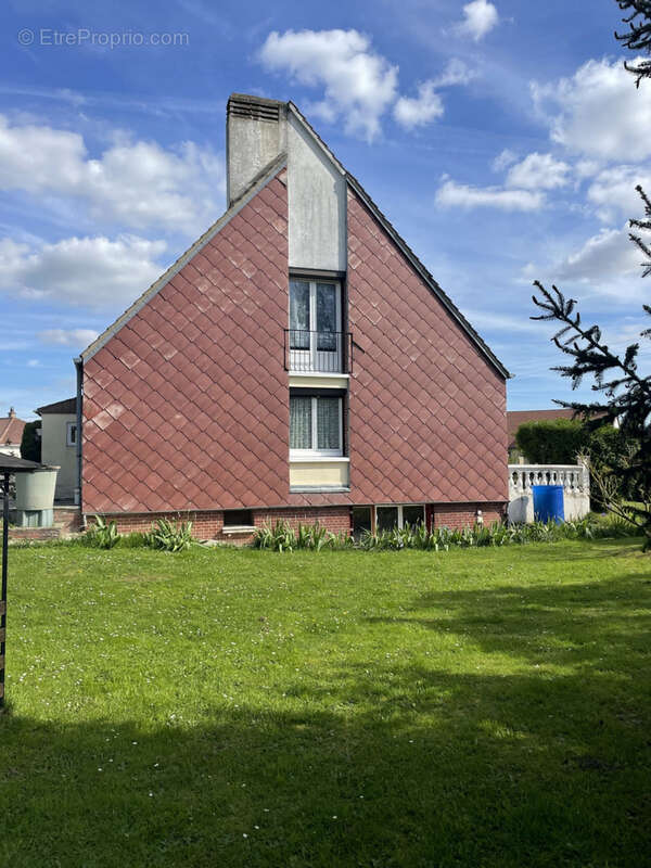 Maison à BERTHECOURT