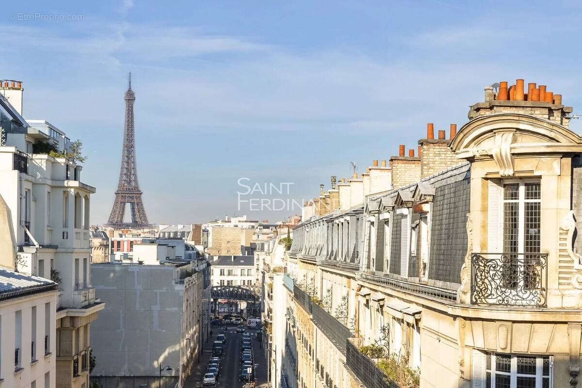 Appartement à PARIS-15E