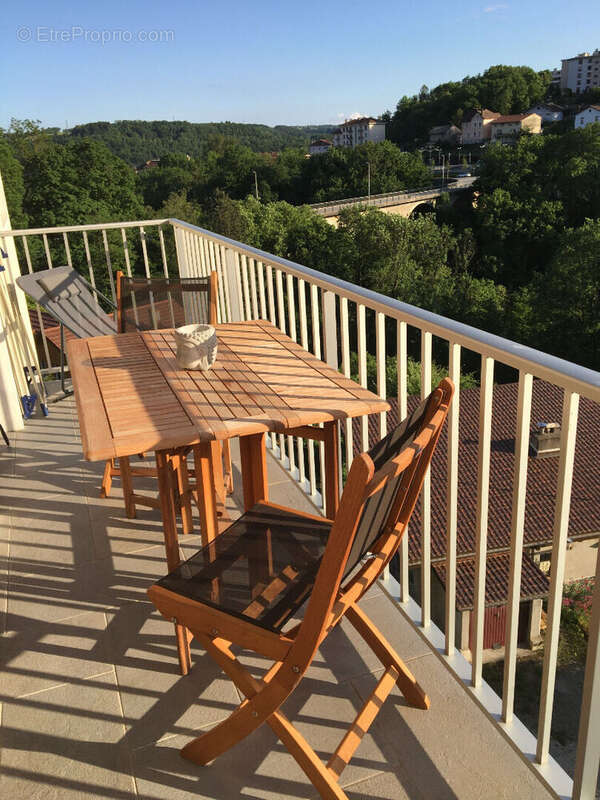 Appartement à BELLEGARDE-SUR-VALSERINE