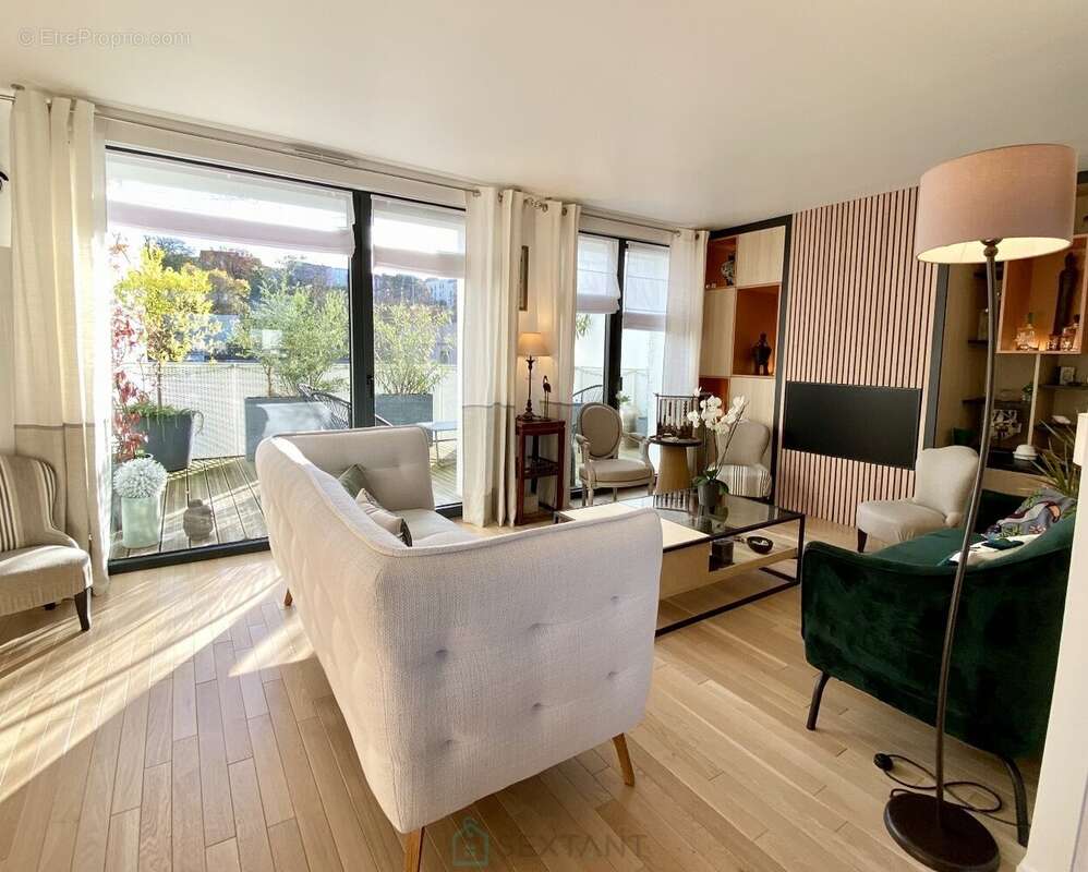 Appartement à ISSY-LES-MOULINEAUX