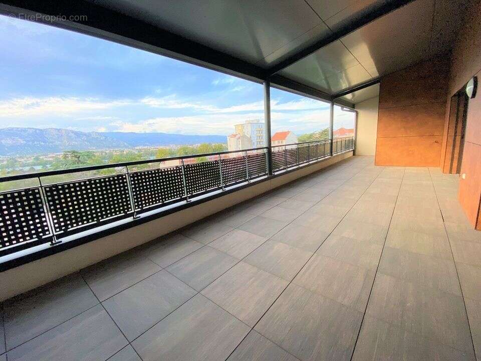 Appartement à VALENCE