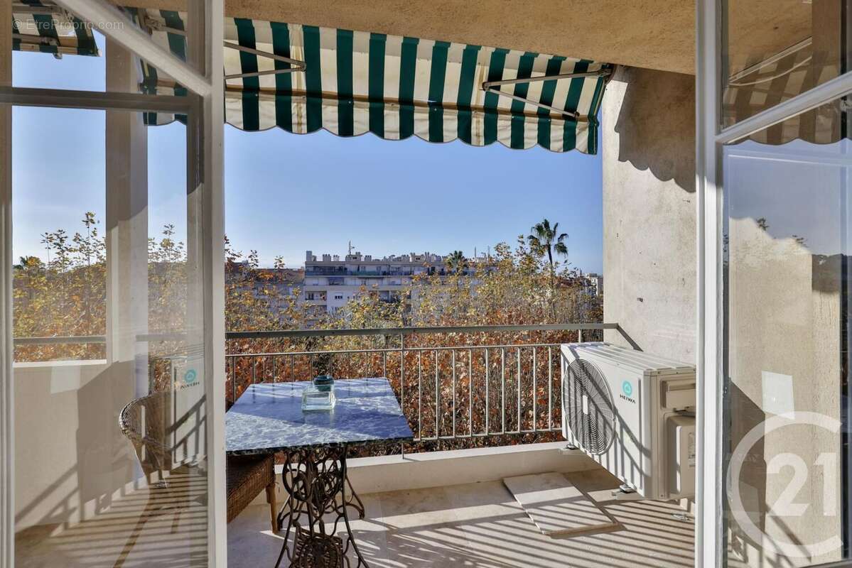 Appartement à NICE