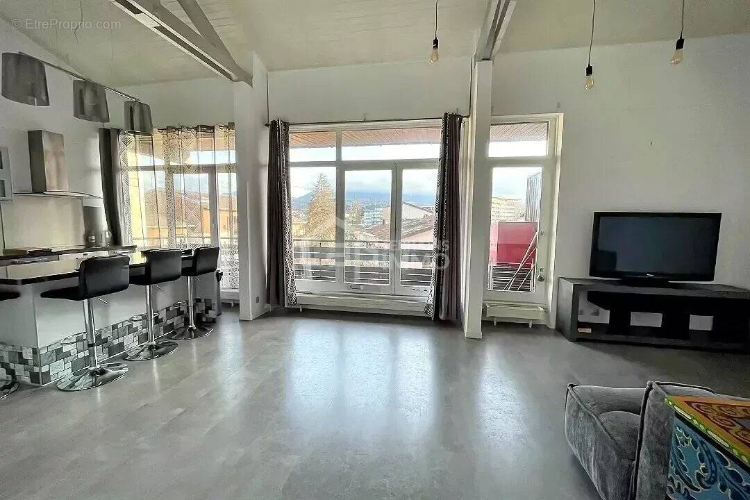 Appartement à THONON-LES-BAINS