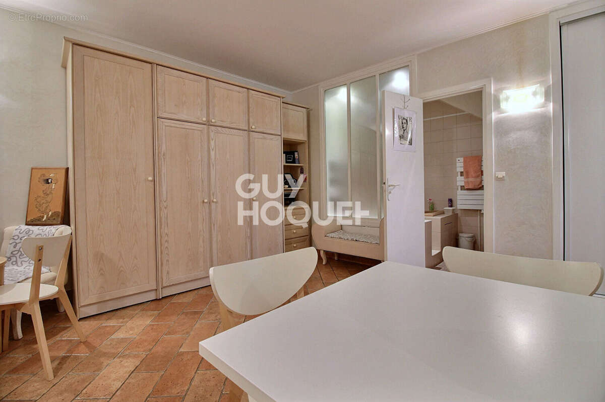 Appartement à PARIS-9E