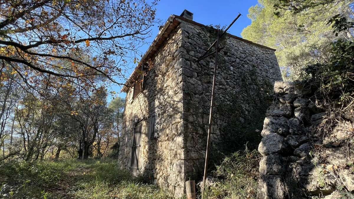 Maison à BARGEMON