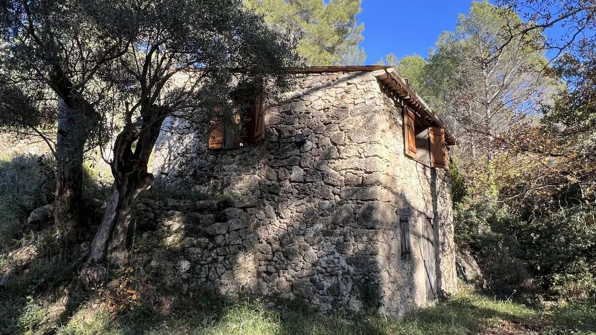 Maison à BARGEMON