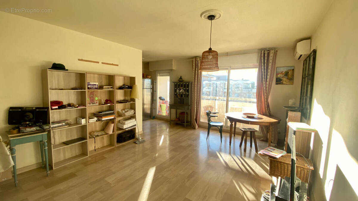 Appartement à MOUGINS