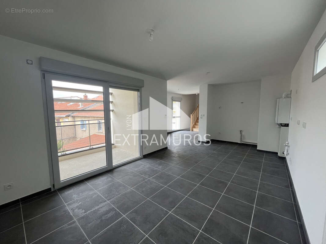 Appartement à FEYZIN