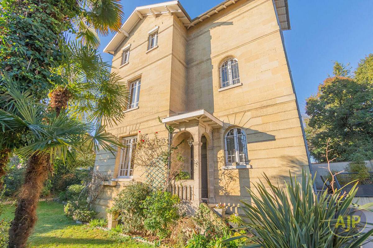 Maison à BORDEAUX