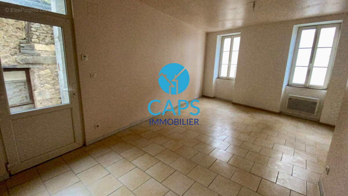 Séjour/Chambre Studio  - Appartement à CAHORS