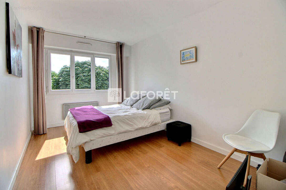 Appartement à SURESNES