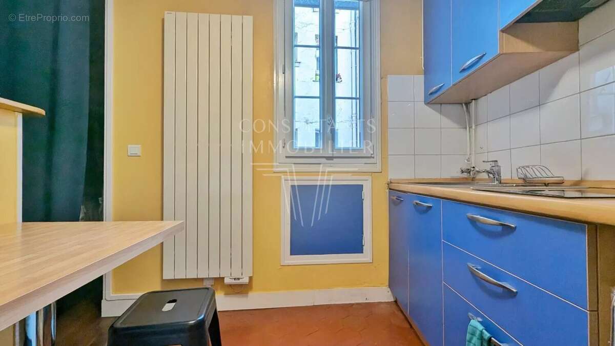 Appartement à PARIS-18E