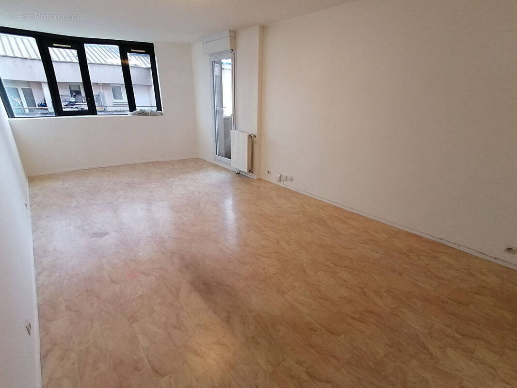 Appartement à BONDY