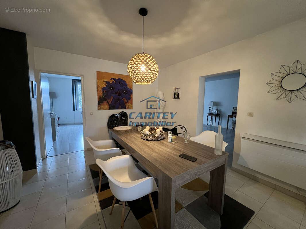 Appartement à LURE