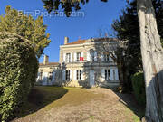 Maison à SAINT-EMILION