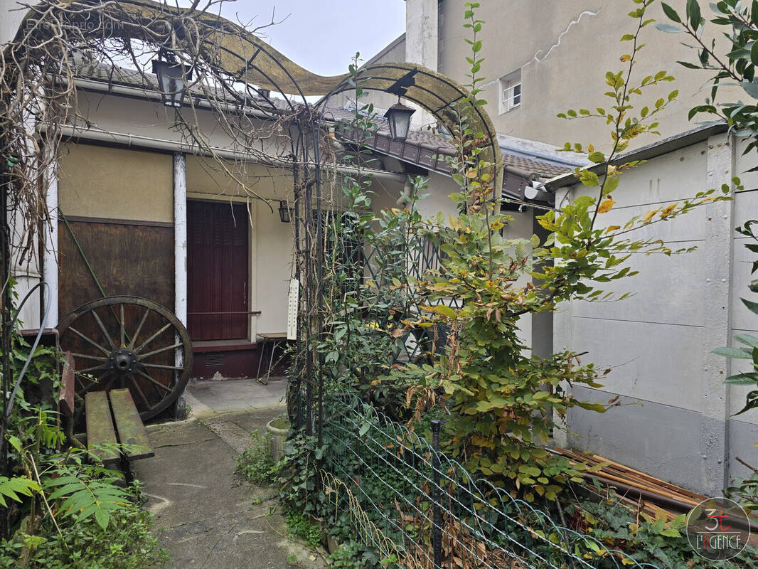 Maison à FONTENAY-SOUS-BOIS