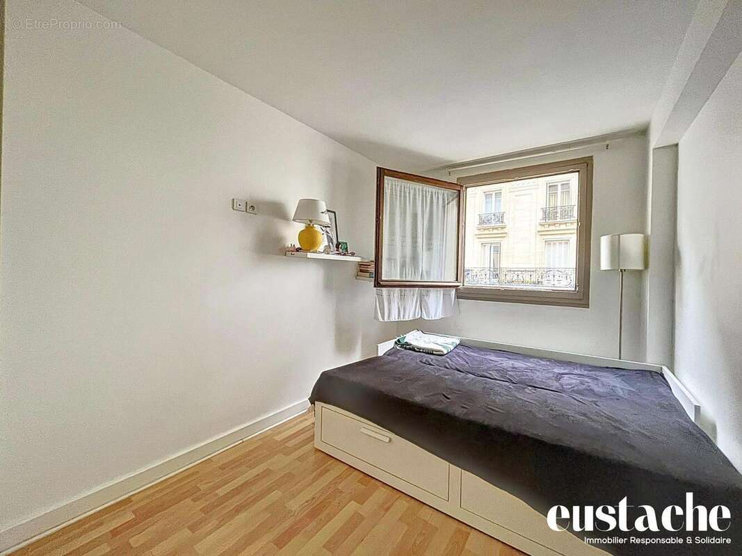 Appartement à PARIS-11E