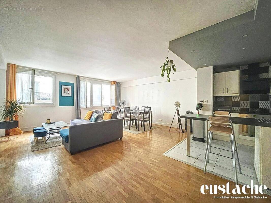 Appartement à PARIS-11E