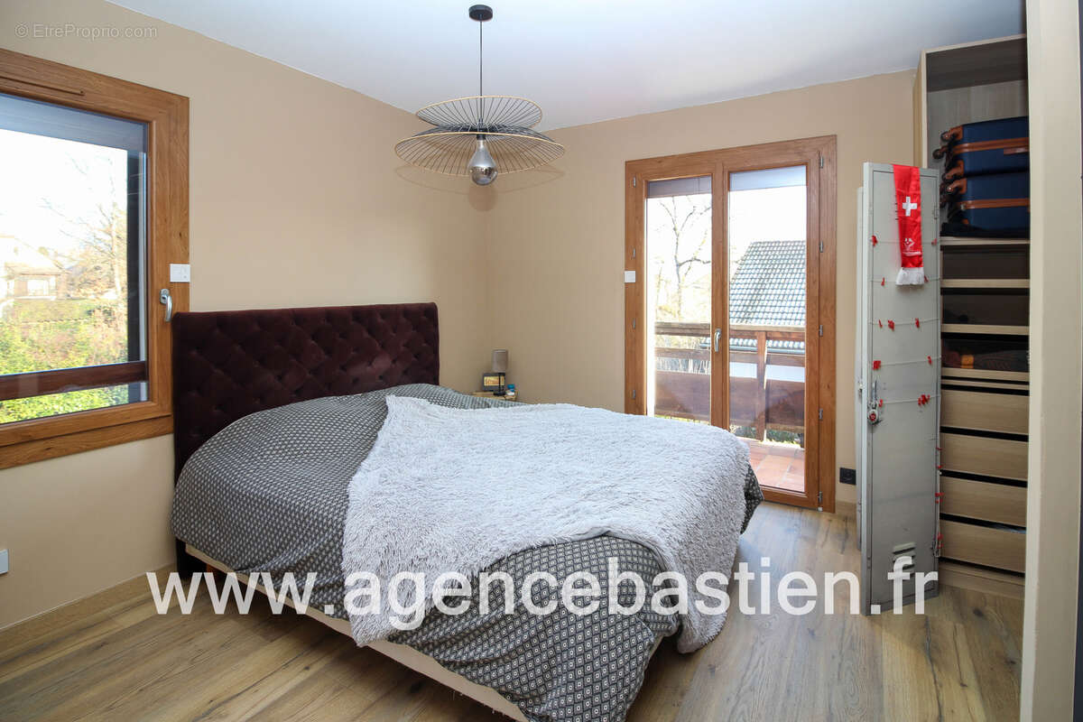 Appartement à DIVONNE-LES-BAINS