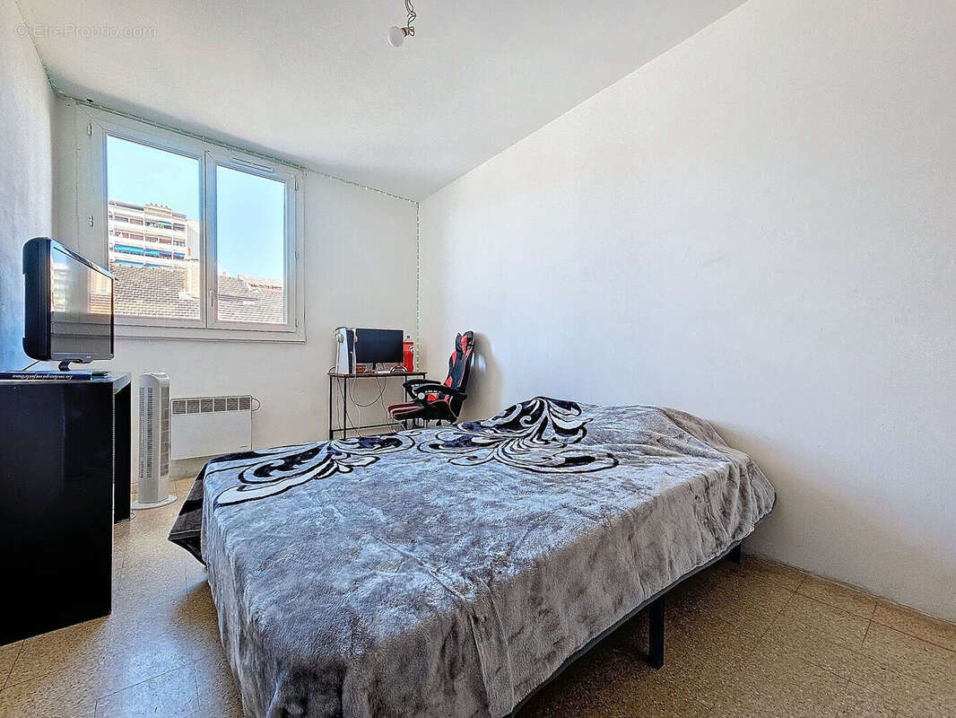 Appartement à MARSEILLE-14E