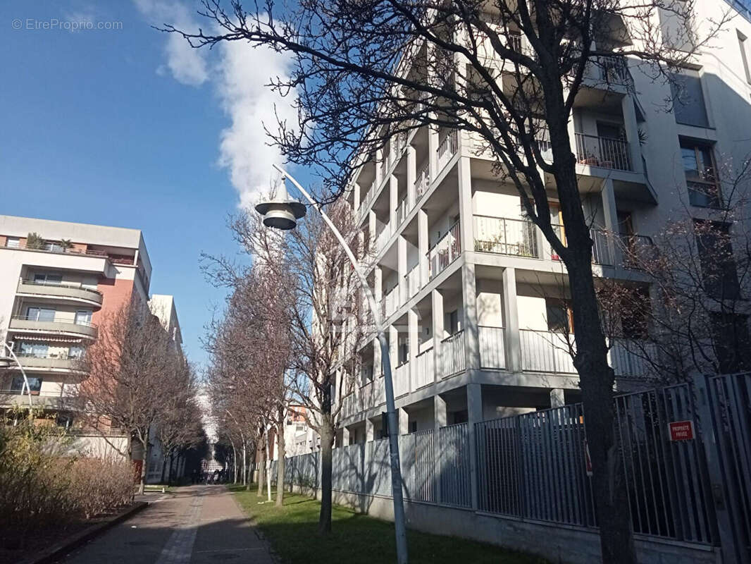 Appartement à IVRY-SUR-SEINE