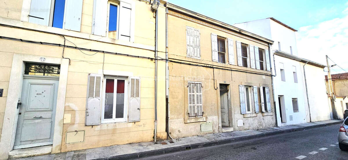 Appartement à MARSEILLE-16E