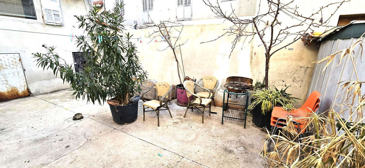 Appartement à MARSEILLE-16E