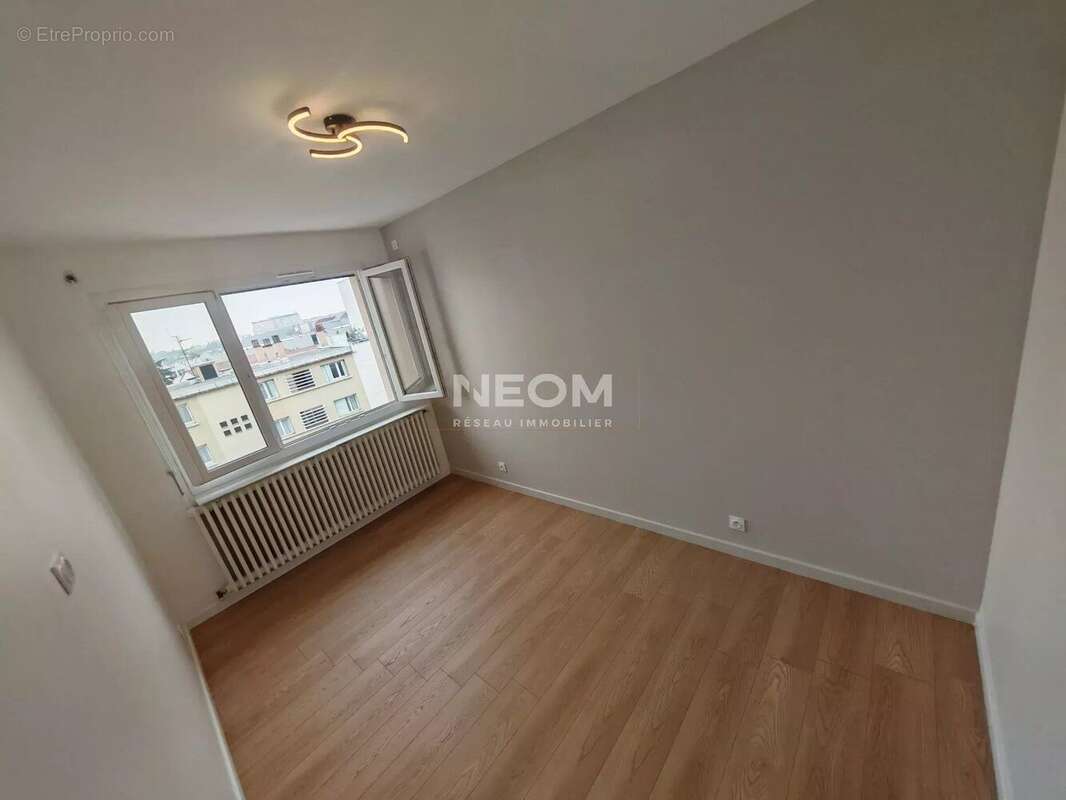 Appartement à VILLEURBANNE