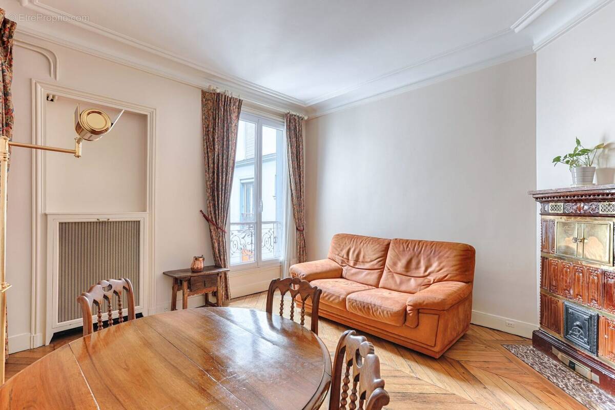 Appartement à PARIS-5E