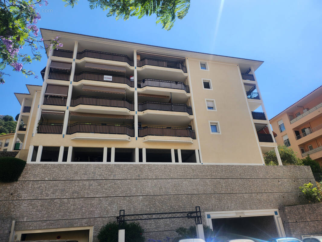 Appartement à MENTON