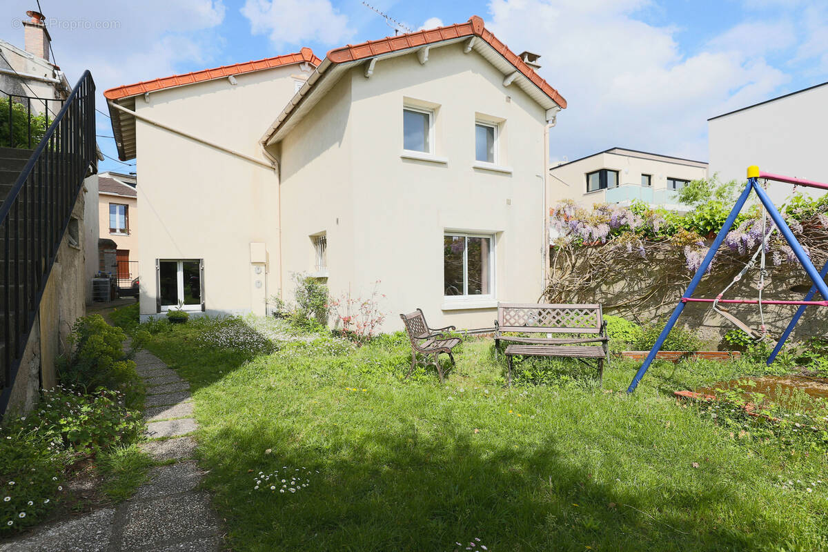 Maison à MONTREUIL