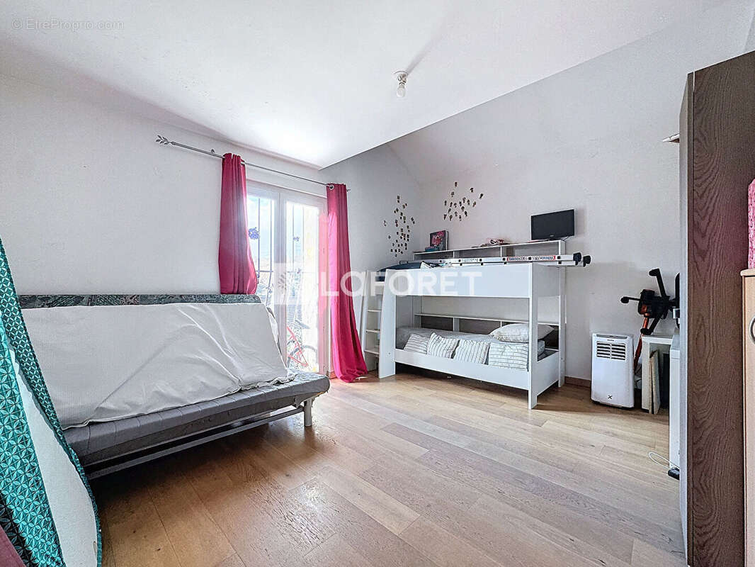 Appartement à VIARMES