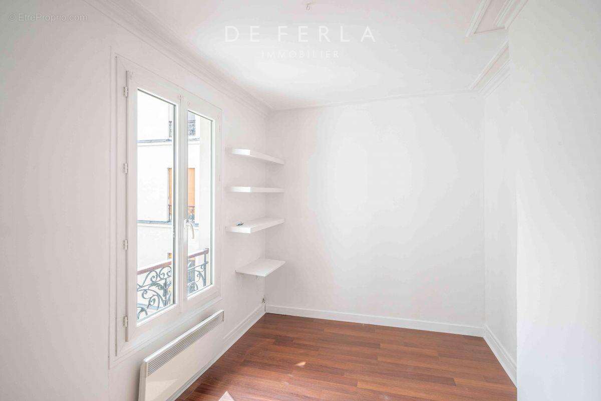 Appartement à PARIS-5E