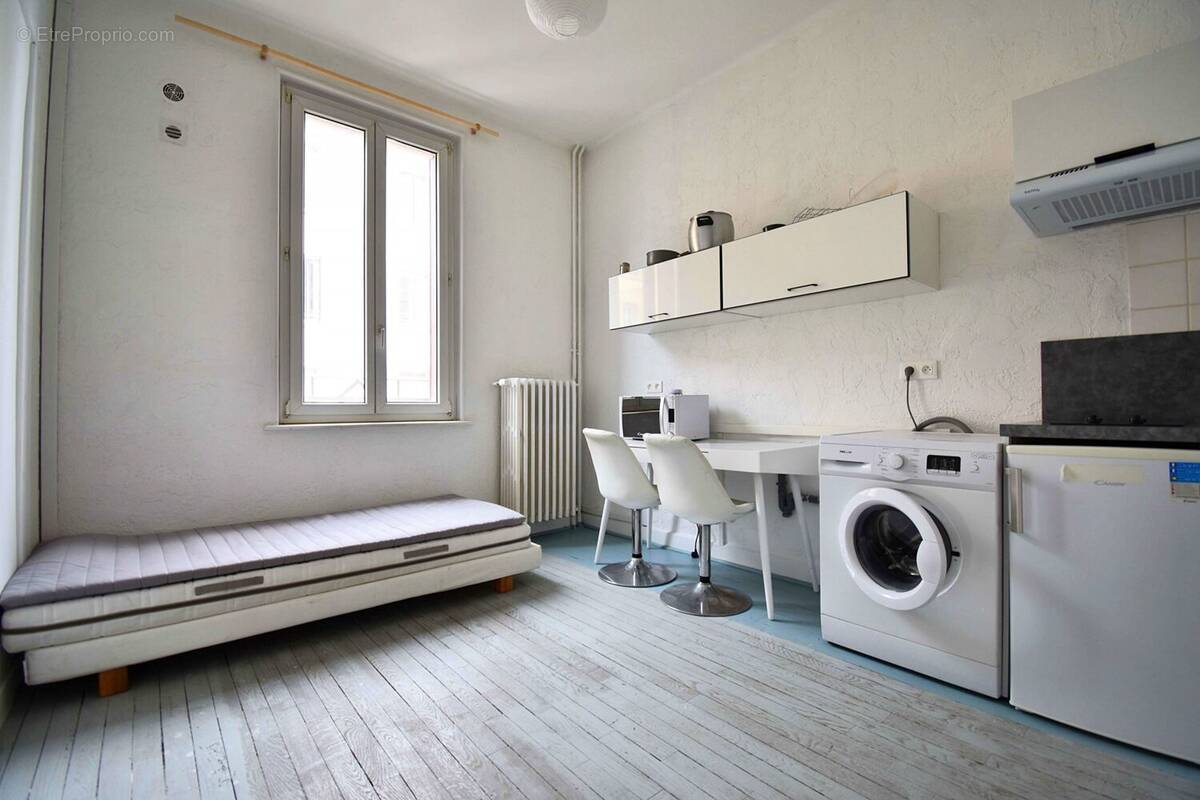 Appartement à LYON-8E