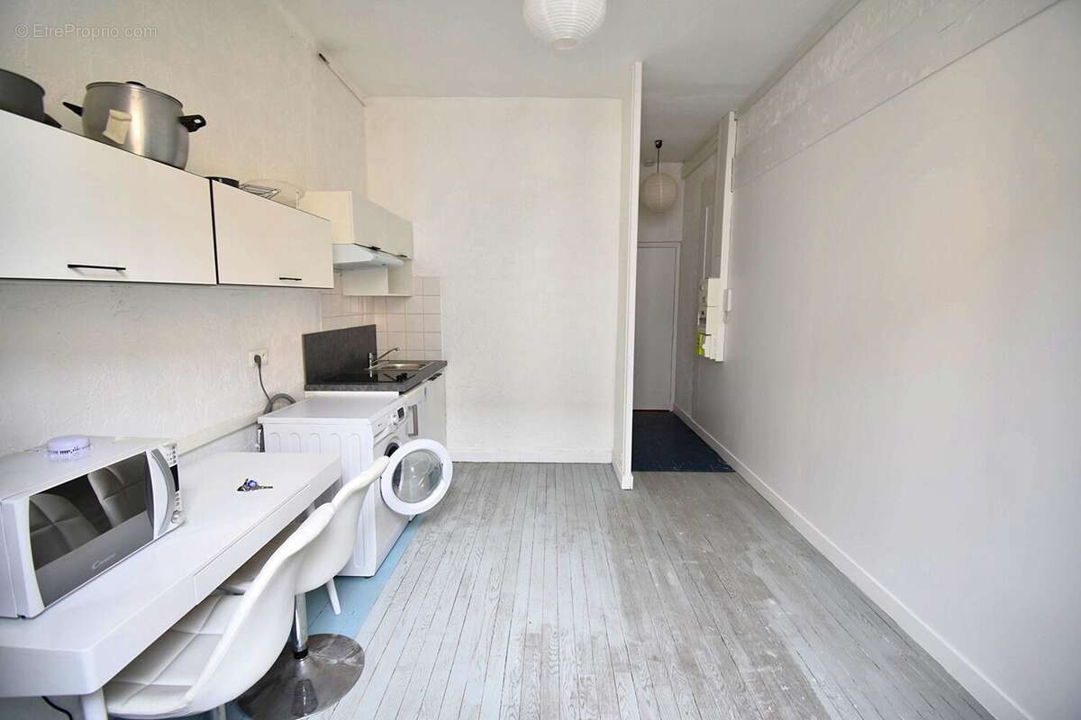 Appartement à LYON-8E