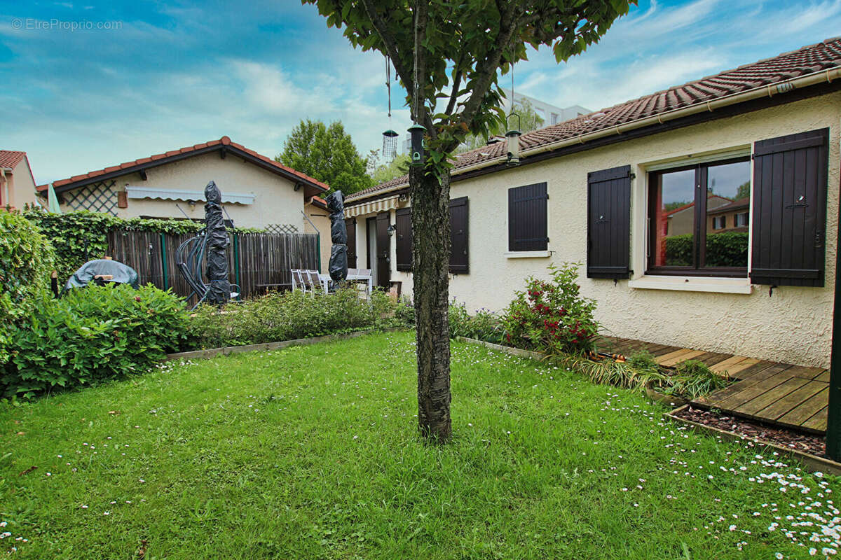 Maison à SAINT-PRIEST