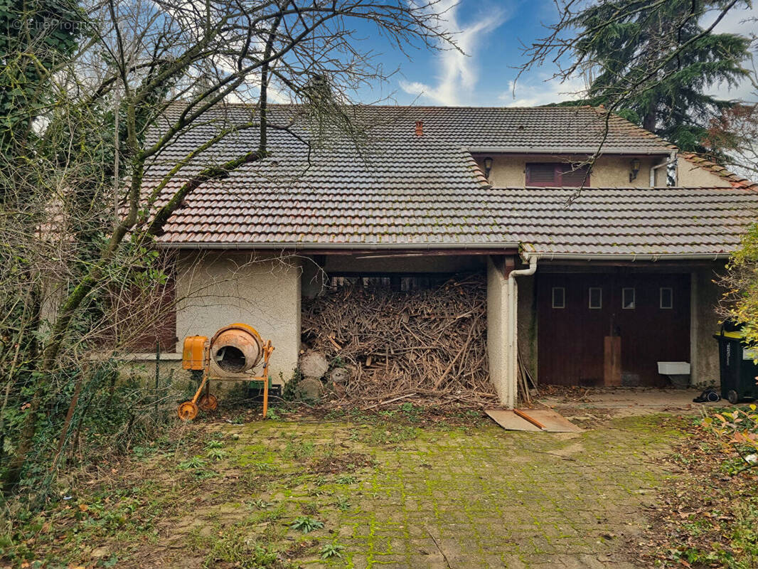 Maison à SAINT-PRIEST