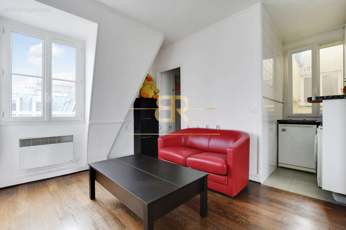 Appartement à PARIS-17E