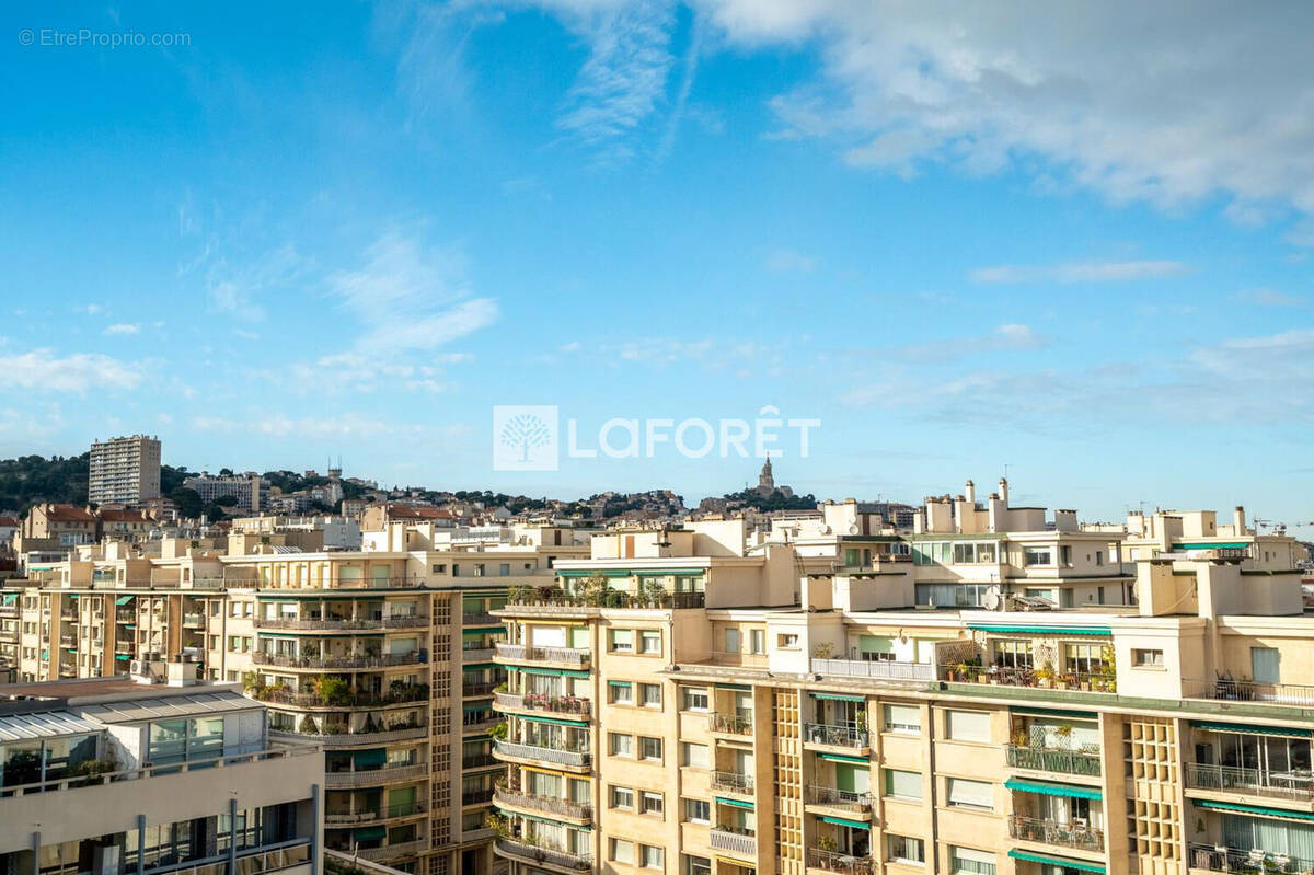 Appartement à MARSEILLE-8E