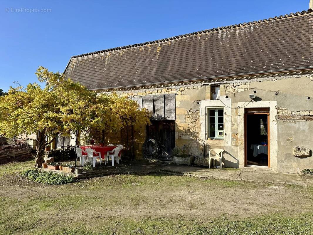 Maison à VARENNES