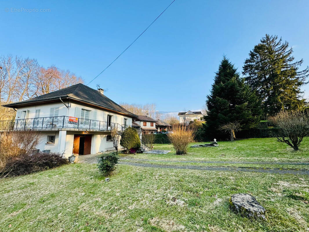 Maison à BRIE-ET-ANGONNES