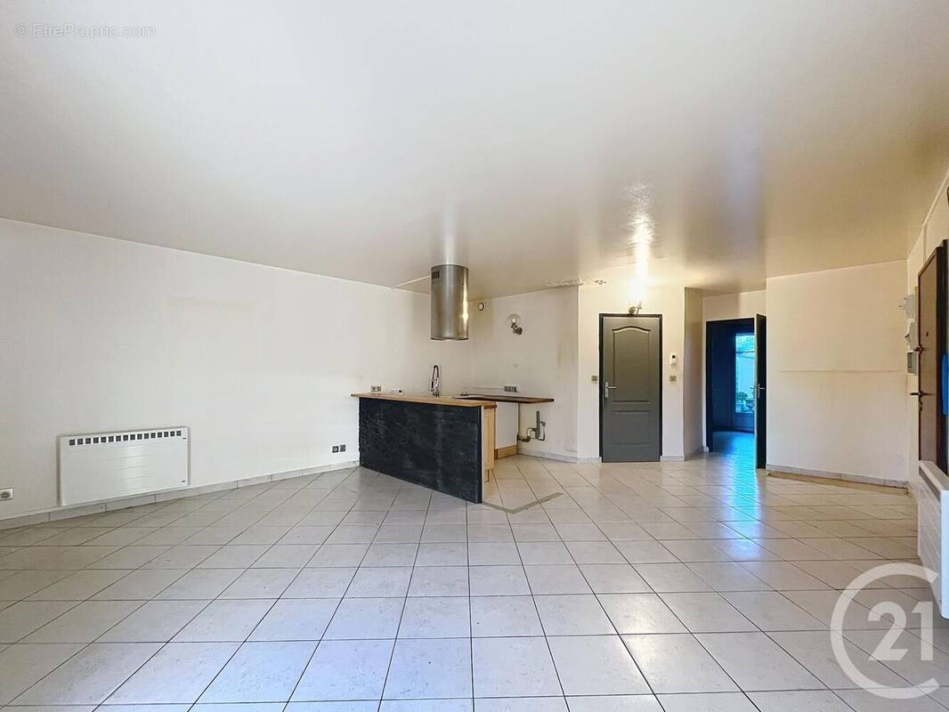 Appartement à MONTEREAU-FAULT-YONNE